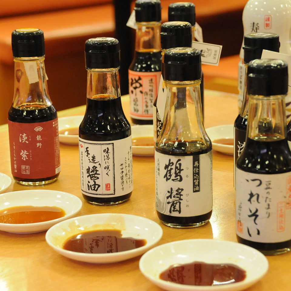 回転寿司でサーモンを楽しむ醤油 5本